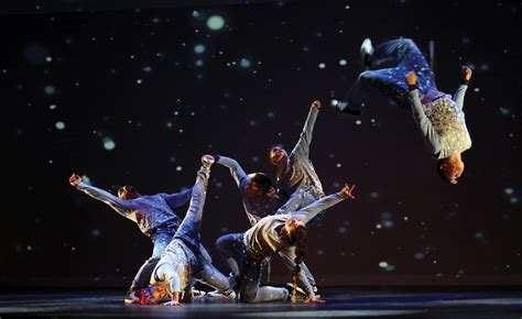 This contemporary dance spectacle is a re-mixed and re-imagined version of the classic, smashing hip hop dance and Tchaikovsky’s timeless music together into a heart-stirring and inspirational holiday event. Price Range: $49.50 to $99.50. Announcement. Groups of 10 or more can request tickets by calling 612-373-5665. Performances.